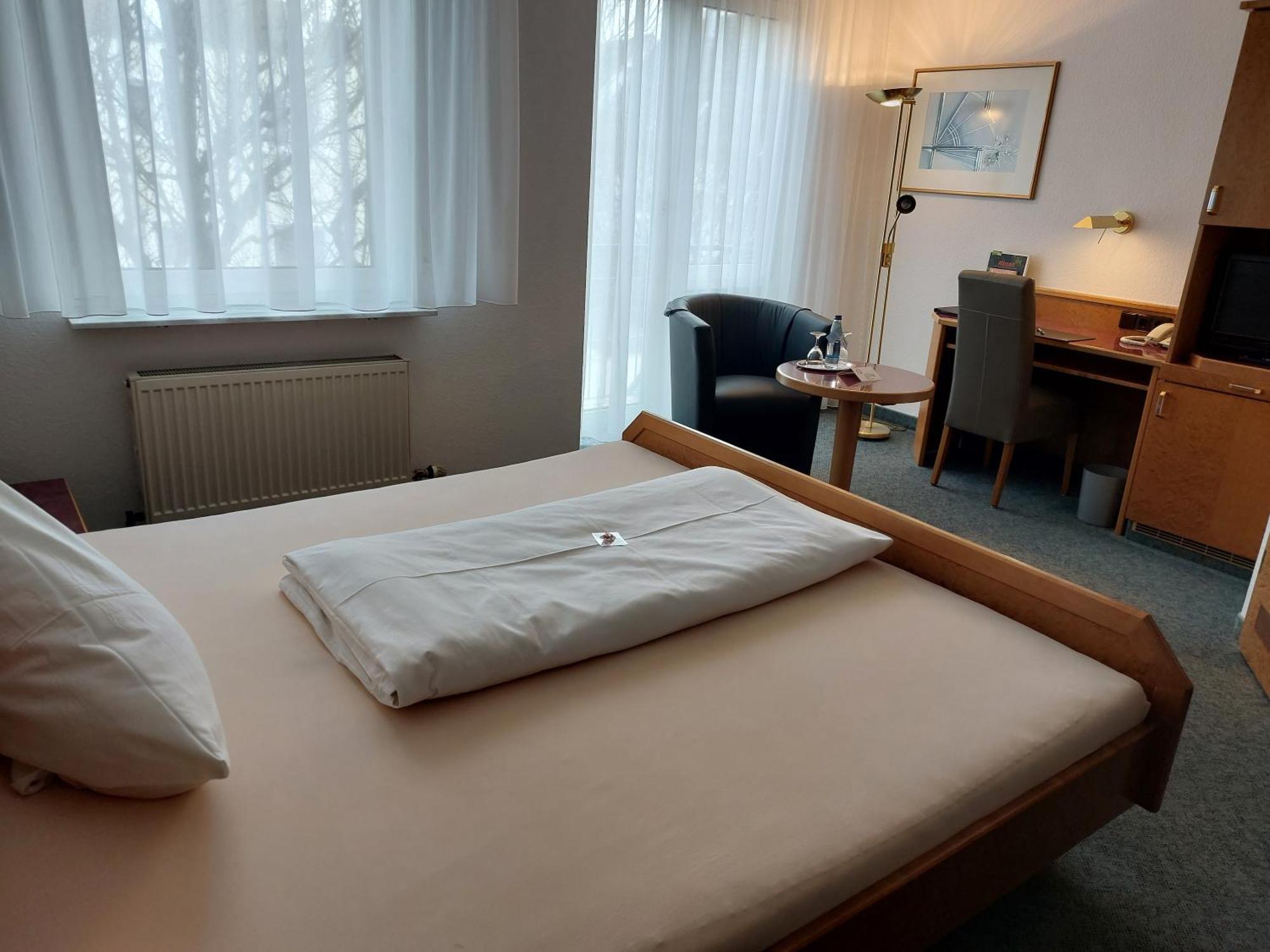 Hotel Zimmermann Filderstadt Exteriör bild